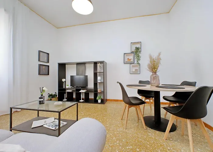 Micheles Flat By Domusdimore Apartamento